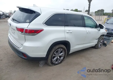 2015 Toyota Highlander Le Plus V6 from USA, damaged, VIN 5TDZKRFH1FS072656